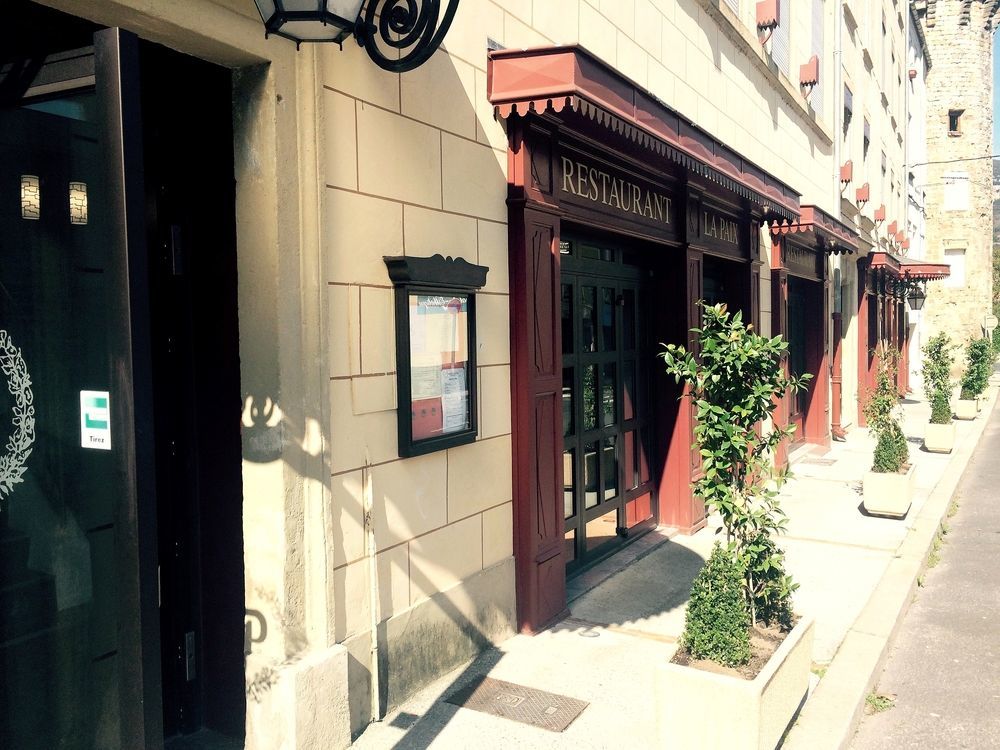 Logis Hotel Restaurant De La Paix ลูเดฟ ภายนอก รูปภาพ